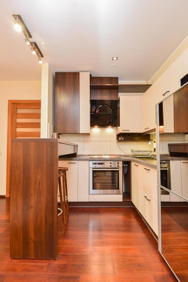 פלאנגה Sea Apartmens מראה חיצוני תמונה